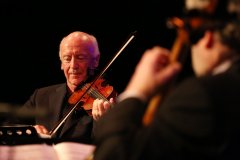 Seamus-at-WOSQ-IMBOLC-Concert-Derry-4.2.20